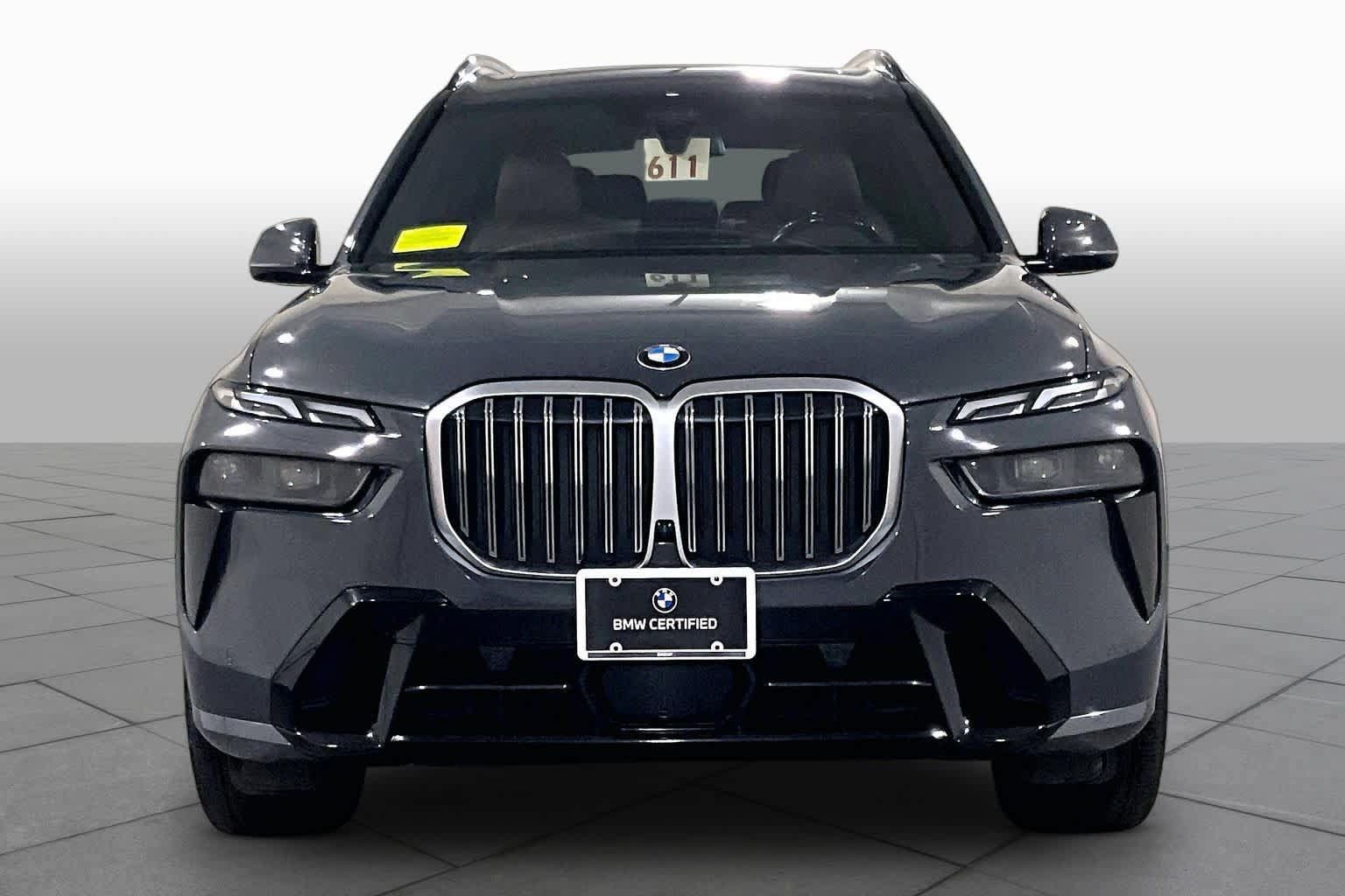 Used 2024 BMW X7 xDrive40i w/ Executive Package AWD/4WD image 3