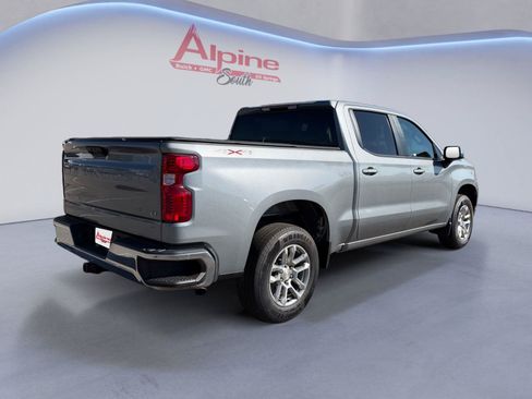 Used 2024 Chevrolet Silverado 1500 LT AWD/4WD image 5