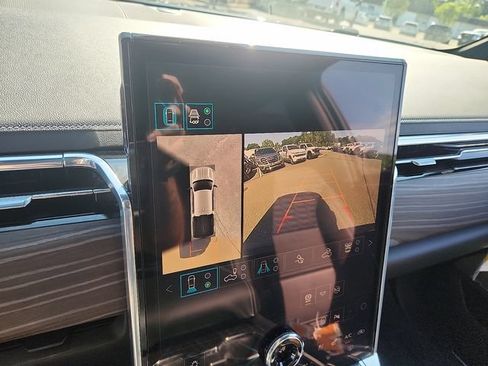 Used 2026 GMC Sierra EV Denali AWD/4WD image 22