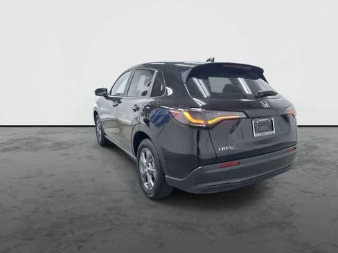 Certified 2026 Honda HR-V LX image 2