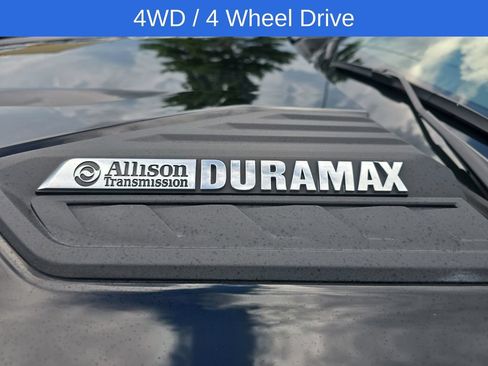 Used 2022 Chevrolet Silverado 2500 High Country AWD/4WD image 10
