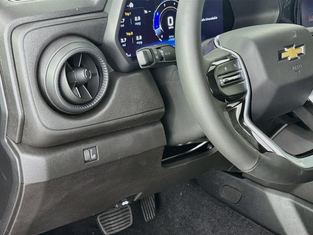 New 2026 Chevrolet Colorado W/T w/ WT Custom Package RWD image 11