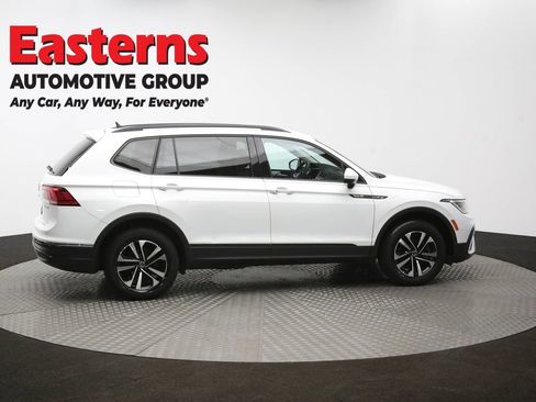Used 2022 Volkswagen Tiguan S image 43