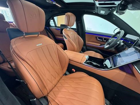 Used 2025 Mercedes-Benz S 63 AMG S image 36