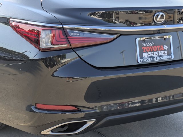 Used 2023 Lexus ES 350 w/ Accessory Package (Z2) FWD image 8