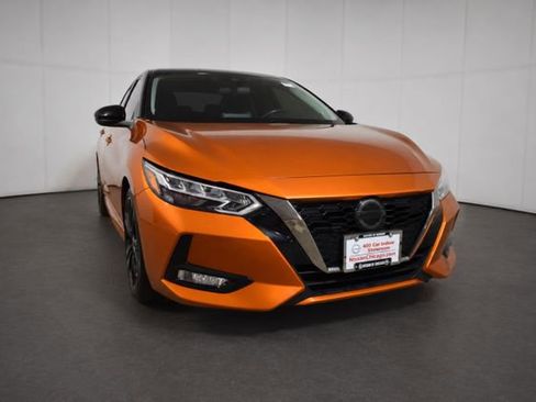 Used 2021 Nissan Sentra SR FWD image 3