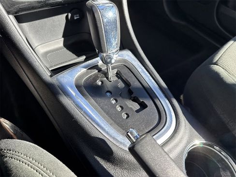 Used 2011 Chrysler 200 Touring image 51