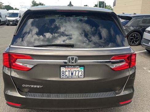 Used 2018 Honda Odyssey EX-L image 4