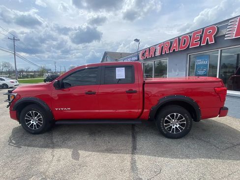 Used 2022 Nissan Titan SV AWD/4WD image 8