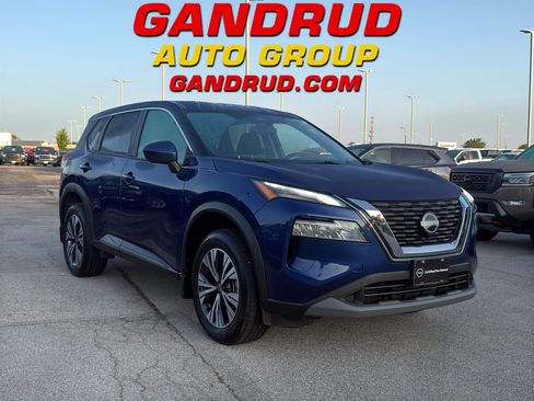 Certified 2023 Nissan Rogue SV AWD/4WD image 1