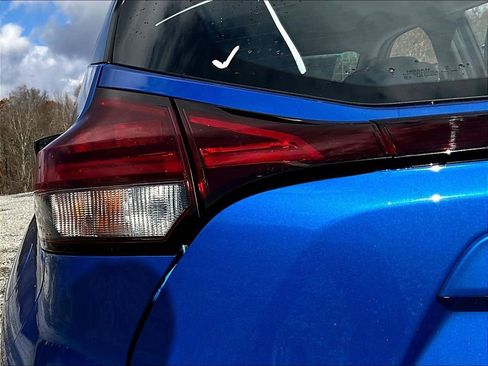 Used 2023 Nissan Kicks SR w/ SR Premium Package image 26