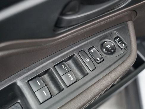 Used 2019 Honda Odyssey LX image 18