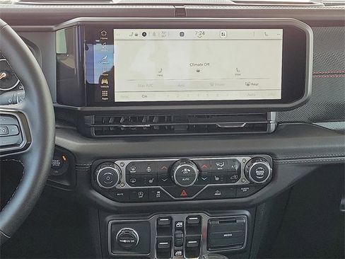 New 2026 Jeep Gladiator Rubicon image 10