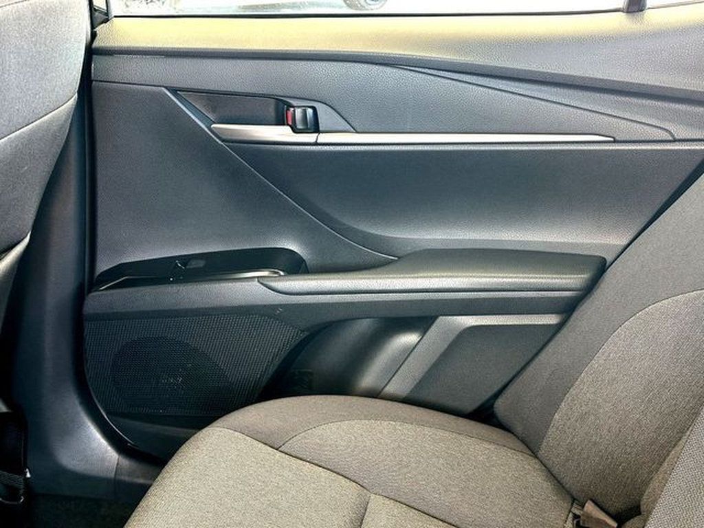Used 2025 Toyota Camry LE FWD image 20