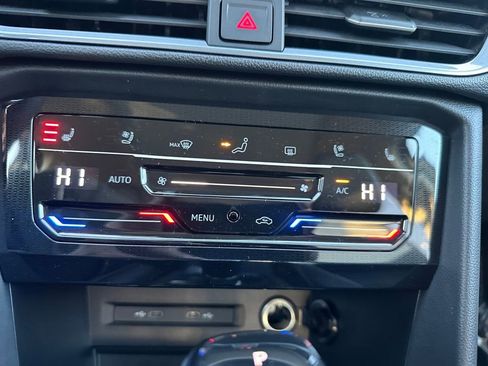 New 2026 Volkswagen Taos SEL AWD/4WD image 22
