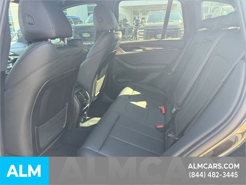 Used 2025 GMC Canyon Elevation image 11