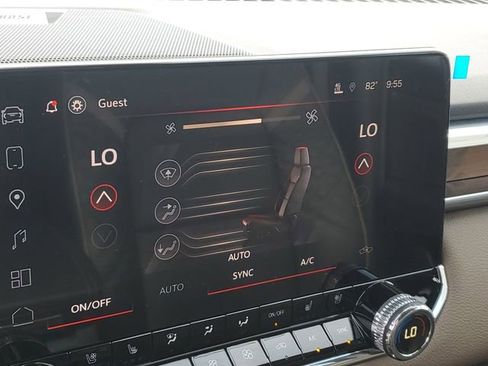 New 2026 GMC Canyon Denali AWD/4WD image 14