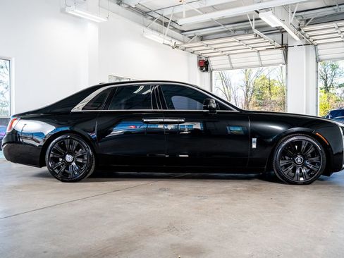 Used 2021 Rolls-Royce Ghost Base image 5