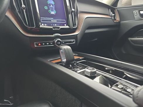Used 2023 Volvo XC60 B5 Plus w/ Protection Package Premier FWD image 35