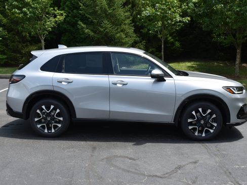 New 2026 Honda HR-V EX-L image 9