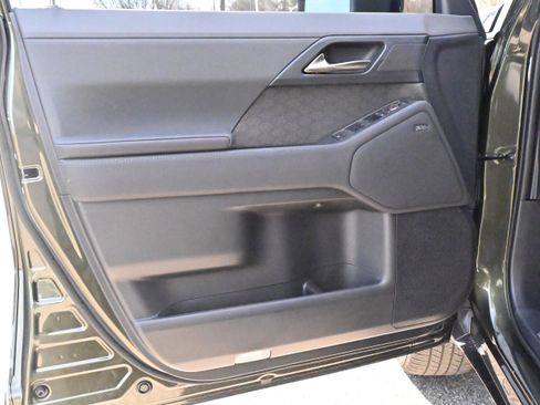 Used 2026 Lexus GX 550 w/ Accessory Package (2T) image 29