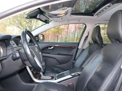 Used 2012 Volvo XC70 T6 image 10