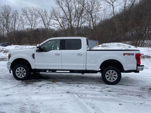 Used 2019 Ford F250 XLT w/ XLT Premium Package image 4