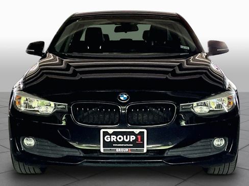 Used 2015 BMW 320i Sedan RWD image 3