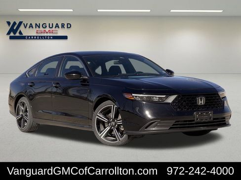 Used 2023 Honda Accord Sport image 1