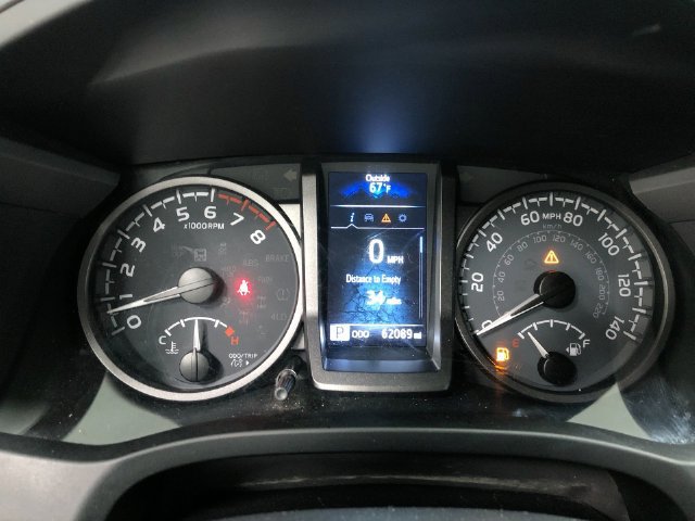 Used 2021 Toyota Tacoma TRD Sport AWD/4WD image 17