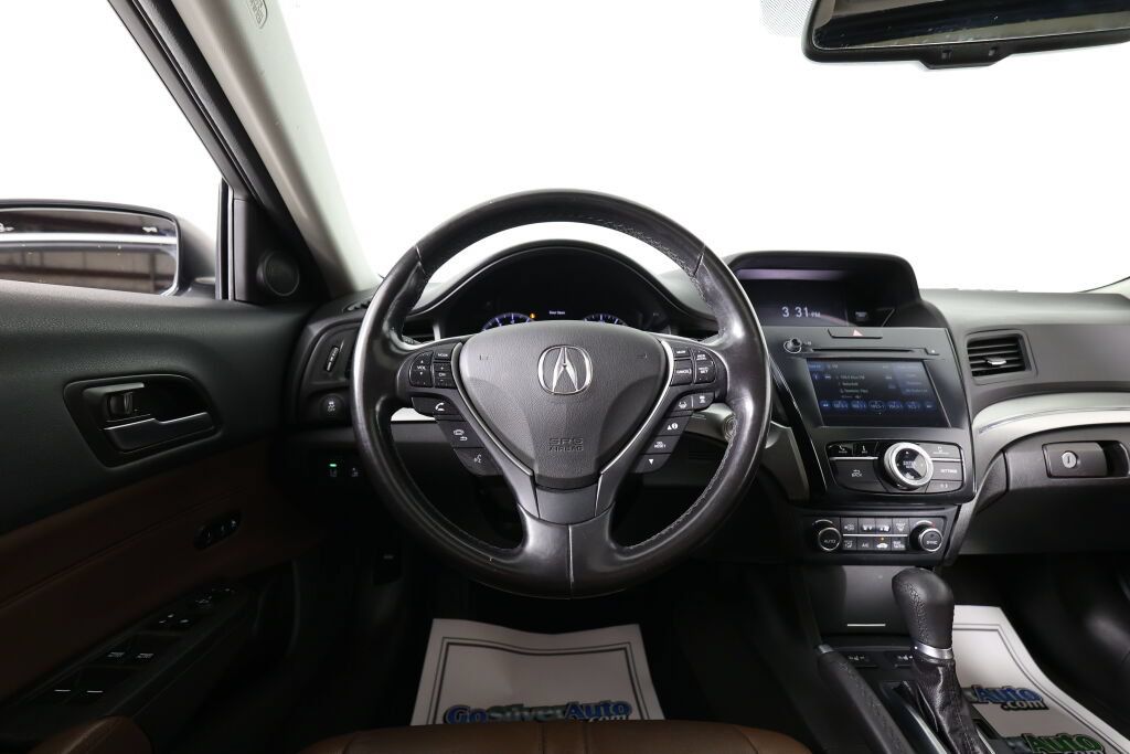 Used 2020 Acura ILX w/ Premium Package FWD image 28