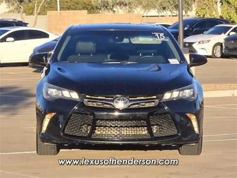 Used 2015 Toyota Camry XSE image 8