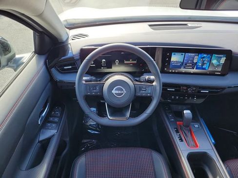 New 2026 Nissan Kicks SR image 22