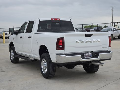 New 2026 RAM 2500 Tradesman AWD/4WD image 4