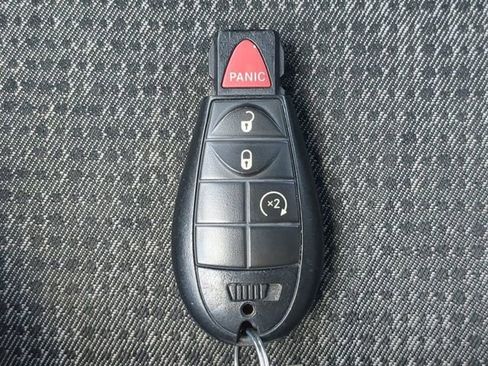 Used 2018 RAM 1500 Big Horn image 35