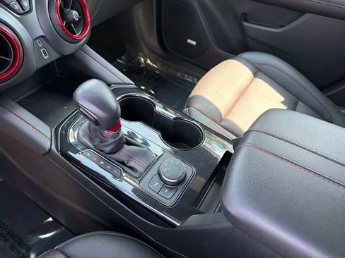 Used 2022 Chevrolet Blazer RS w/ Enhanced Convenience Package AWD/4WD image 29