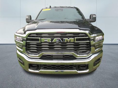 New 2026 RAM 3500 Tradesman AWD/4WD image 9