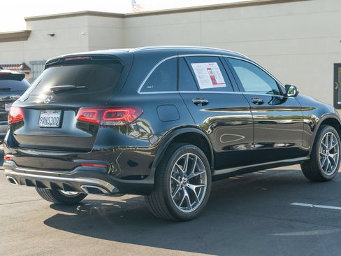 Used 2022 Mercedes-Benz GLC 300 image 11
