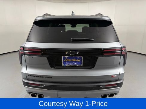 Used 2025 Chevrolet Traverse Z71 w/ Driver Confidence Package AWD/4WD image 9