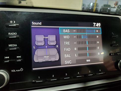Used 2018 Honda Accord LX image 29