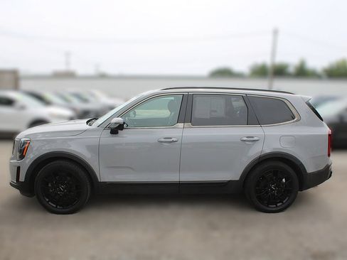 Used 2022 Kia Telluride SX w/ SX Prestige Package AWD/4WD image 16