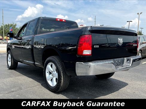 Used 2024 RAM 1500 Classic SLT AWD/4WD image 3
