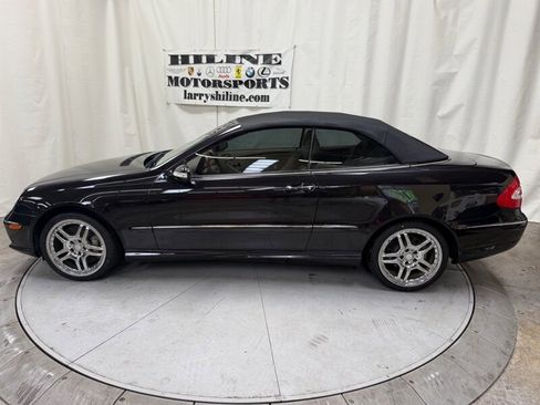 Used 2004 Mercedes-Benz CLK 500 Cabriolet image 2