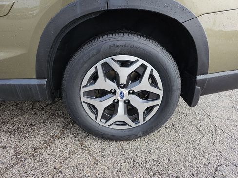 Certified 2024 Subaru Forester Premium AWD/4WD image 35