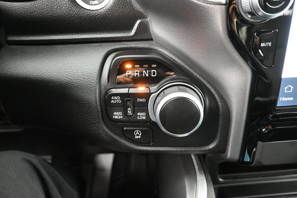 Used 2023 RAM 1500 Big Horn AWD/4WD image 25