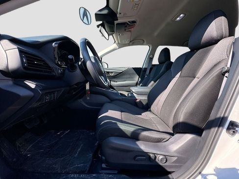 Used 2023 Subaru Outback Premium image 27