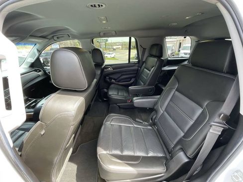 Used 2018 GMC Yukon Denali RWD image 12
