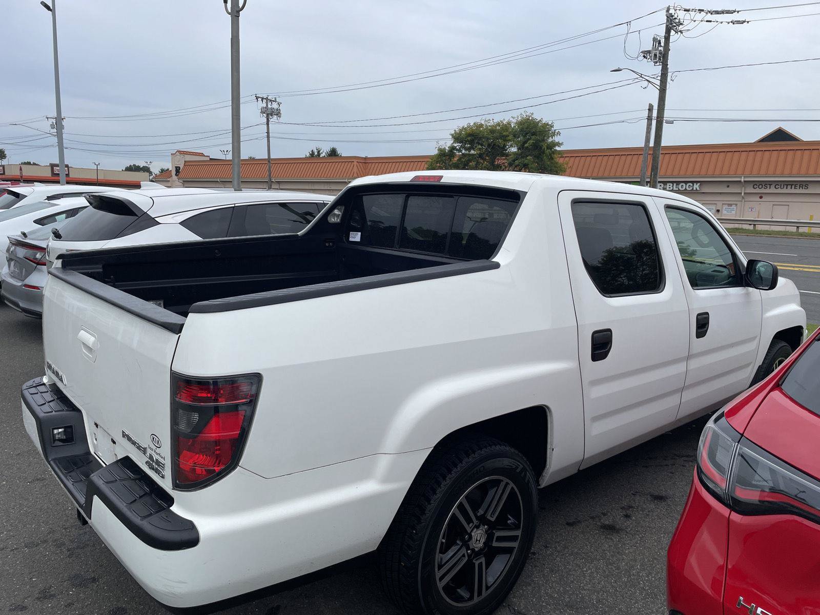 Used 2014 Honda Ridgeline Sport image 6