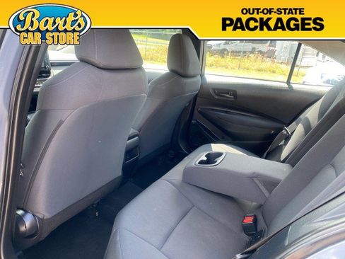 Used 2022 Toyota Corolla LE FWD image 18