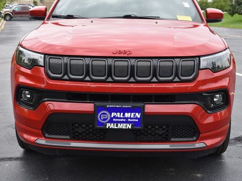 Certified 2022 Jeep Compass Limited AWD/4WD image 3